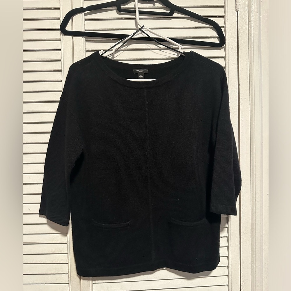 Ann Taylor 3/4 Sleeve Boat Neck Sweater